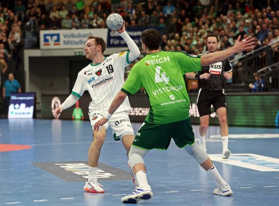 11.02.2026, xovx, Handball Daikin Handball Bundesliga, HSG Wetzlar - Füchse Berlin v.l. Mathias Gidsel (Füchse Berlin), Filip Vistorop (HSG Wetzlar) Wetzlar Buderus-Arena Hessen Deutschland (DE)