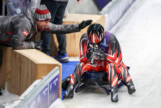 OLYMPICS - Winter Olympic Games, Olympische Spiele, Olympia, OS Milano Cortina 2026 CORTINA D AMPEZZO,ITALY,11.FEB.26 - OLYMPICS, LUGE - Winter Olympic Games Milano Cortina 2026, women, doubles. Image shows the rejoicing of Selina Egle and Lara Michaela Kipp (AUT).  GEPAxpictures xMaticxKlansek