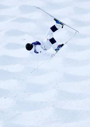 (260211) -- LIVIGNO, Feb. 11, 2026 -- Elizabeth Lemley of the United States competes during the freestyle skiing women s moguls final at the Milan-Cortina 2026 Olympic Winter games, Winterspiele,Spiele, Summer games in Livigno, Italy, Feb. 11, 2026. ) (MICO2026)ITALY-LIVIGNO-OLYMPIC WINTER GAMES-FREESTYLE SKIING WOMEN S MOGULS-FINAL WangxPeng 