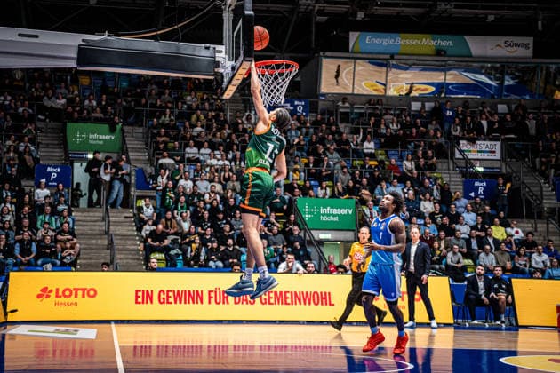 11.02.2026, xhfmx, Basketball easyCredit BBL Bundesliga, Frankfurt Skyliners - VET-CONCEPT Gladiators Trier Jordan Roland (VET-Concept Gladiators Trier) (DFL DFB REGULATIONS PROHIBIT ANY USE OF PHOTOGRAPHS as IMAGE SEQUENCES and or QUASI-VIDEO) Frankfurt am Main