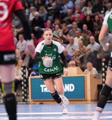 Handball I Frauen I Saison 2025-2026 I 1. HBF I 17. Spieltag I VFL Oldenburg - Thüringer HC I 11.02.2026 Toni-Luisa Reinemann (4, VfL Oldenburg) Oldenburg Kleine EWE-Arena Niedersachsen Deutschland Copyright: xLobeca JonasxBoningx