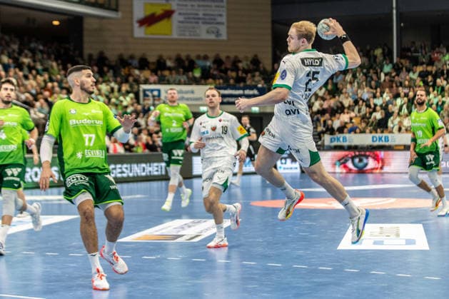 Matthes Langhoff (Fuechse Berlin, 25) frei, Mathias Gidsel (Fuechse Berlin, 19) im Hintergrund GER, HSG Wetzlar vs Fuechse Berlin, Handball, 1. Bundesliga Herren, 20. Spieltag, Spielzeit 2025 2026, 11.02.2026 GER, HSG Wetzlar vs Fuechse Berlin, Handball, 1. Bundesliga Herren, 20. Spieltag, Spielzeit 2025 2026, 11.02.2026 Wetzlar Copyright: xEibner-Pressefoto GerhardxWingenx EP_GWR