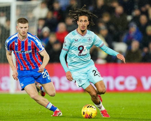Crystal Palace v Burnley, Premier League Hannibal Mejbri of Burnley under pressure from Adam Wharton of Crystal Palace during the Crystal Palace v Burnley Premier League match at Selhurst Park, London, England on 11 February 2026 Credit: Dylan Hepworth Every Second Media Editorial use only. All images are copyright Every Second Media Limited. No images may be reproduced without prior permission. All rights reserved. Premier League and Football League images are subject to licensing agreements with Football DataCo Limited. see https: www.football-dataco.com Copyright: xIMAGO EveryxSecondxMediax ESM-1798-0037 DylanxHepworthx xEveryxSecondxMediax