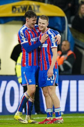 Crystal Palace v Burnley, Premier League Jörgen Strand Larsen of Crystal Palace celebrating his goal to make it 2-0 during the Crystal Palace v Burnley Premier League match at Selhurst Park, London, England on 11 February 2026 Credit: Dylan Hepworth Every Second Media Editorial use only. All images are copyright Every Second Media Limited. No images may be reproduced without prior permission. All rights reserved. Premier League and Football League images are subject to licensing agreements with Football DataCo Limited. see https: www.football-dataco.com Copyright: xIMAGO EveryxSecondxMediax ESM-1798-0045 DylanxHepworthx xEveryxSecondxMediax