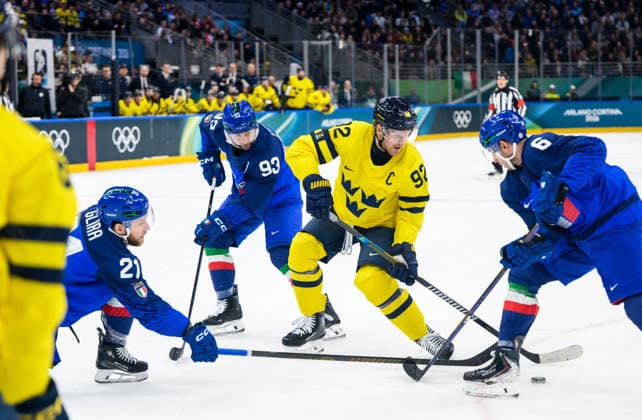 260211 Daniel Glira, Luca Frigo and Jason Seed of Italy against Gabriel Landeskog of Sweden in the men s Ice hockey, Eishockey game between Sweden and Italy during day 5 of the 2026 Winter Olympics on February 11, 2026 in Milan. Photo: Carl Sandin BILDBYRAN kod CS CS0870 ishockey ice hockey Olympic Games, Olympische Spiele, Olympia, OS olympics winter olympics os ol olympiska spel vinter-os olympiske leker milano cortina 2026 milan cortina 2026 milano cortina 2026 olympic games milano cortina 2026 winter olympic games milano cortina-os milano cortina-ol vinter-ol 5 bbeng sverige sweden italien italy *** 260211 Daniel Glira, Luca Frigo and Jason Seed of Italy against Gabriel Landeskog of Sweden in the men s ice hockey game between Sweden and Italy during day 5 of the 2026 Winter Olympics on February 11, 2026 in Milan Photo Carl Sandin BILDBYRAN kod CS CS0870 ishockey ice hockey olympic games olympics winter olympics os ol olympiska spel vinter os olympiske leker milano cortina 2026 milan cortina 2026 milano cortina 2026 olympic games milano cortina 2026 winter olympic games milano cortina os milano cortina ol vinter ol 5 bbeng sverige sweden italien italy  Copyright: CARLxSANDIN BB260211CS141