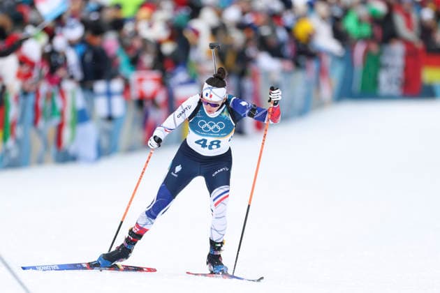 (260211) -- ANTERSELVA, Feb. 11, 2026 -- Julia Simon of France competes during the biathlon women s 15km individual match at the Milan-Cortina 2026 Olympic Winter games, Winterspiele,Spiele, Summer games in Anterselva, Italy, Feb. 11, 2026. ) (MICO2026)ITALY-ANTERSELVA-OLYMPIC WINTER GAMES-BIATHLON-WOMEN S 15KM INDIVIDUAL ZhangxTao 