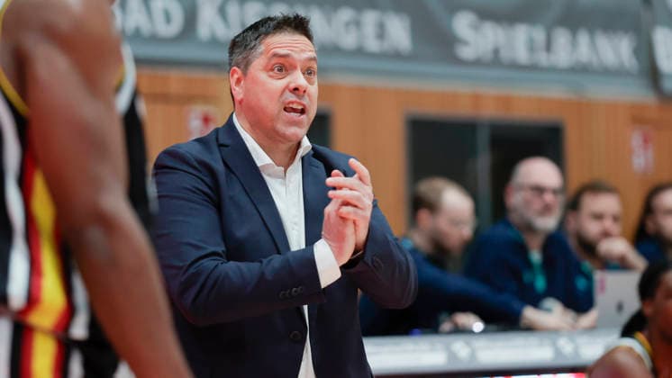 Im Bild: Head-Coach Sasa Filipovski (Wuerzburg Baskets) 11.02.2026, Fitness First Wuerzburg Baskets vs. Unicaja Malaga, Basketball Champions League, Round of 16, Group K, 4. Spieltag, Deutschland, 97072, tectake-Arena Wuerzburg, Copyright: HMBxMedia xJulienxBecker