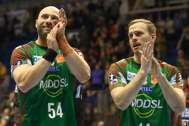 11.02.2026, xtgx, Handball, Daikin HBL, SC Magdeburg - TBV Lemgo v.l. Oscar Bergendahl (Magdeburg, 54), Omar Ingi Magnusson (Magdeburg, 14) Jubel ueber den Sieg, Jubel nach Spielende Magdeburg