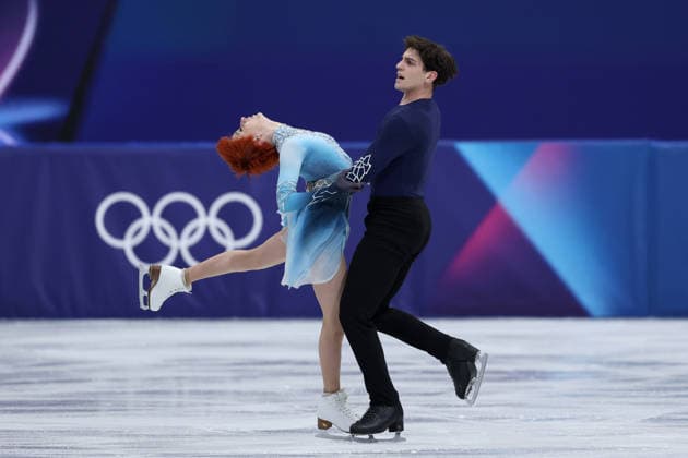Evgeniia Lopareva Geoffrey Brissaud (FRA) during the Olympic Winter games, Winterspiele,Spiele, Summer games Milano-Cortina 2026, Figure skating, Eiskunstlauf Ice Dance on February 11, 2026 at Milano Ice Skating Arena in Milan  Copyright: xFabrizioxCarabelli IPAxSportx xipa-agency.netx xx IPA_71332968 IPA_Agency_IPA71332968