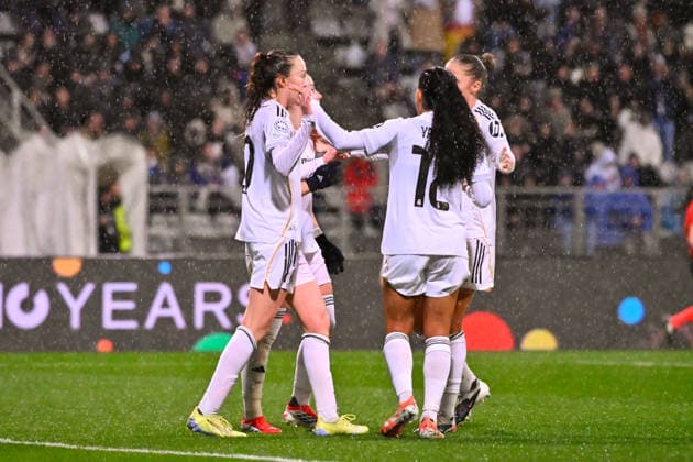 FOOTBALL : Paris FC vs Real Madrid - Champions League Dames - 11 02 2026 Caroline Weir ( 10 - Real Madrid ) celebrates with teammates during the UEFA Women s Champions League match between Paris FC and Real Madrid CF at Stade Charlety on February 11, 2026 in Paris, France. ( Photo by Federico Pestelini PsnewZ ) - ParisFrance  Copyright: xFedericoxPestelinix