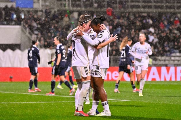 FOOTBALL : Paris FC vs Real Madrid - Champions League Dames - 11 02 2026 Athenea ( 7 - Real Madrid ) celebrates with teammates during the UEFA Women s Champions League match between Paris FC and Real Madrid CF at Stade Charlety on February 11, 2026 in Paris, France. ( Photo by Federico Pestelini PsnewZ ) - ParisFrance  Copyright: xFedericoxPestelinix