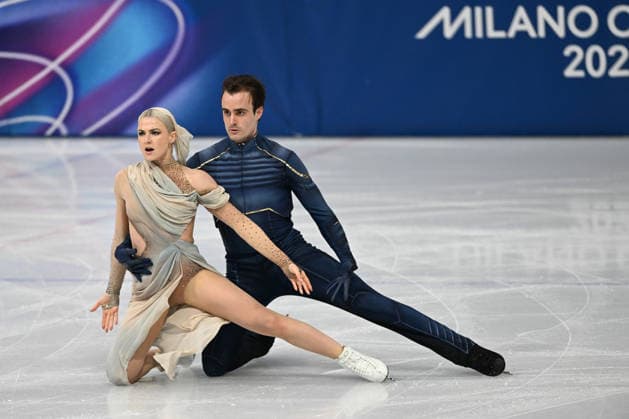 SMART Olivia DIECK Tim (ESP) during Figure skating, Eiskunstlauf Ice Dance, Olympic Winter games, Winterspiele,Spiele, Summer games Milano-Cortina 2026 in Milan, Italy, February 11 2026  Copyright: xFilippoxTomasi IPAxSportx xipa-agency.netx xx IPA_71334917 IPA_Agency_IPA71334917