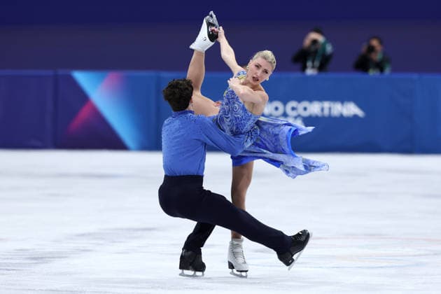 Piper Gilles Paul Poirier (CAN) during the Olympic Winter games, Winterspiele,Spiele, Summer games Milano-Cortina 2026, Figure skating, Eiskunstlauf Ice Dance on February 11, 2026 at Milano Ice Skating Arena in Milan  Copyright: xFabrizioxCarabelli IPAxSportx xipa-agency.netx xx IPA_71335433 IPA_Agency_IPA71335433