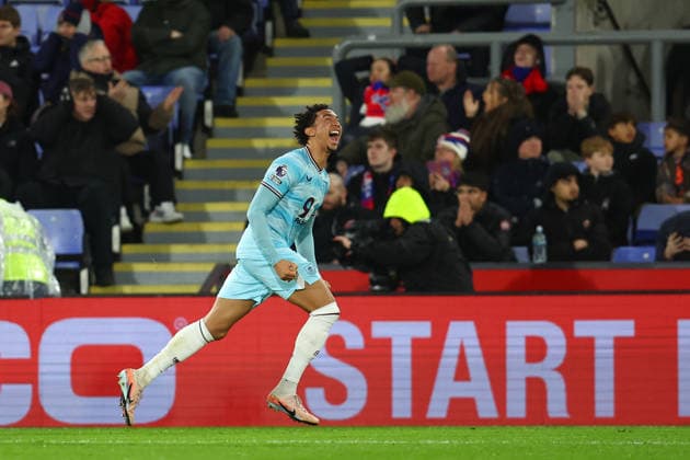 London, England, 11th February 2026. Bashir Humphreys of Burnley celebrates after Jefferson Lerma of Crystal Palace scores and own goal to make it 3-2 to make it during the Crystal Palace vs Burnley Premier League match at Selhurst Park, London. Picture credit should read: Paul Terry Sportimage EDITORIAL USE ONLY. No use with unauthorised audio, video, data, fixture lists, club league logos or live services. Online in-match use limited to 120 images, no video emulation. No use in betting, games or single club league player publications. SPI_037_PT_Crystal_Palace_Burnley SPI-4518-0038