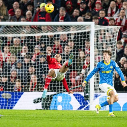 11th February 2026; The City Ground, Nottingham, England; Premier League Football, Nottingham Forest versus Wolverhampton Wanderers; Dan Ndoye of Nottingham Forest attempts an overhead kick  GodfreyxPitt Content restricted for UK based newspaper