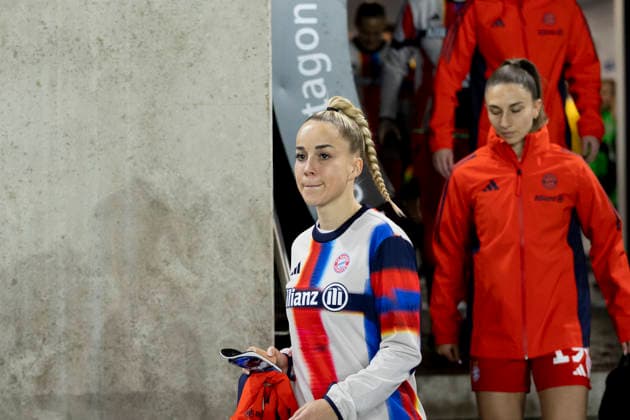 Google Pixel Frauen-Bundesliga: FC Carl Zeiss Jena vs. FC Bayern München; Jena; 11.02.2026 Giulia Gwinn ( 7; FC Bayern München) Google Pixel Frauen-Bundesliga: FC Carl Zeiss Jena vs. FC Bayern München; ad hoc arena im Ernst-Abbe-Sportfeld; 11.02.2026 DFB REGULATIONS PROHIBIT ANY USE OF PHOTOGRAPHS AS IMAGE SEQUENCES AND OR QUASI-VIDEO. Copyright: xBEAUTIFULxSPORTS Duehringx