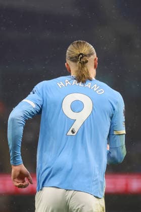 11th February 2026; Etihad Stadium, Manchester, Lancashire, England; Premier League Football, Manchester City versus Fulham; Erling Haaland of Manchester City  RogerxEvans Content restricted for UK based newspaper