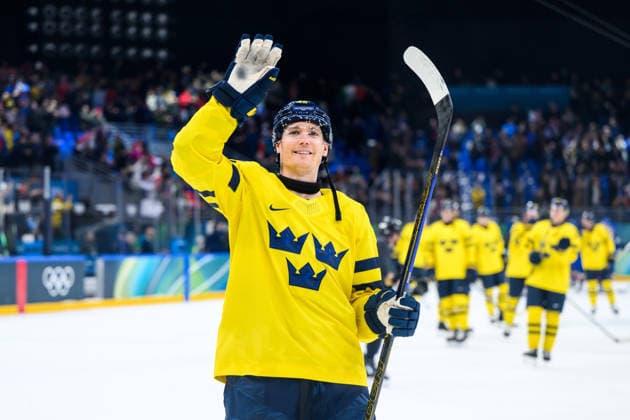 260211 Gustav Forsling of Sweden celebrates after the men s Ice hockey, Eishockey game between Sweden and Italy during day 5 of the 2026 Winter Olympics on February 11, 2026 in Milan. Photo: Carl Sandin BILDBYRAN kod CS CS0870 ishockey ice hockey Olympic Games, Olympische Spiele, Olympia, OS olympics winter olympics os ol olympiska spel vinter-os olympiske leker milano cortina 2026 milan cortina 2026 milano cortina 2026 olympic games milano cortina 2026 winter olympic games milano cortina-os milano cortina-ol vinter-ol 5 bbeng sverige sweden italien italy jubel *** 260211 Gustav Forsling of Sweden celebrates after the men s ice hockey game between Sweden and Italy during day 5 of the 2026 Winter Olympics on February 11, 2026 in Milan Photo Carl Sandin BILDBYRAN kod CS CS0870 ishockey ice hockey olympic games olympics winter olympics os ol olympiska spel vinter os olympiske leker milano cortina 2026 milan cortina 2026 milano cortina 2026 olympic games milano cortina 2026 winter olympic games milano cortina os milano cortina ol vinter ol 5 bbeng sverige sweden italien italy jubel  Copyright: CARLxSANDIN BB260211CS214