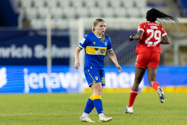 Google Pixel Frauen-Bundesliga: FC Carl Zeiss Jena vs. FC Bayern München; Jena; 11.02.2026 Lara Schenk ( 18; FC Carl Zeiss Jena) Google Pixel Frauen-Bundesliga: FC Carl Zeiss Jena vs. FC Bayern München; ad hoc arena im Ernst-Abbe-Sportfeld; 11.02.2026 DFB REGULATIONS PROHIBIT ANY USE OF PHOTOGRAPHS AS IMAGE SEQUENCES AND OR QUASI-VIDEO. Copyright: xBEAUTIFULxSPORTS Duehringx