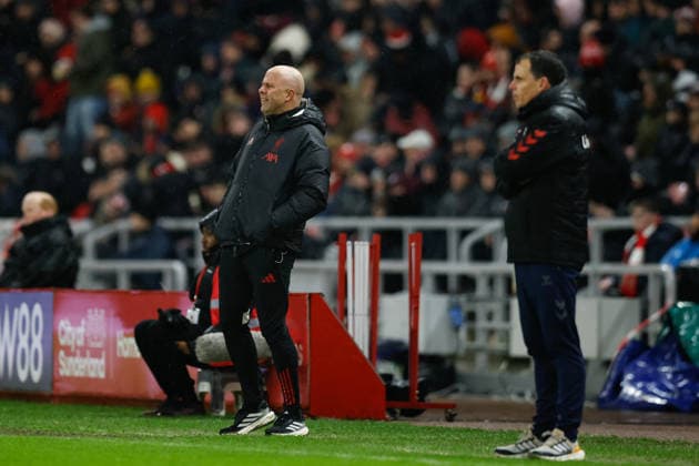 Sunderland v Liverpool, Premier League Arne Slot manager of Liverpool watches on from the sidelines during the Premier League match between Sunderland and Liverpool at the Stadium Of Light, Sunderland, UK on 11 February 2026. Sunderland Stadium Of Light Tyne and Wear UK Editorial use only DataCo restrictions apply See www.football-dataco.com , Copyright: xCraigxCowanx PSI-23731-0076