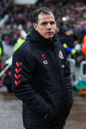 Sunderland v Liverpool, Premier League Regis Le Bris Manager Of Sunderland during the Sunderland v Liverpool Premier League match at the Stadium of Light, Sunderland, England on 11 February 2026 Credit: Lee Keuneke Every Second Media Editorial use only. All images are copyright Every Second Media Limited. No images may be reproduced without prior permission. All rights reserved. Premier League and Football League images are subject to licensing agreements with Football DataCo Limited. see https: www.football-dataco.com Copyright: xIMAGO EveryxSecondxMediax ESM-1795-0083 LeexKeunekex xEveryxSecondxMediax