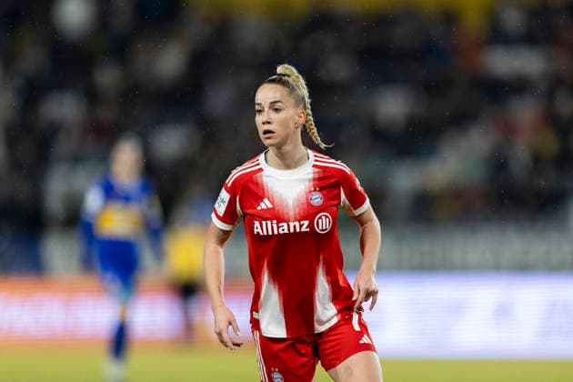 Google Pixel Frauen-Bundesliga: FC Carl Zeiss Jena vs. FC Bayern München; Jena; 11.02.2026 Giulia Gwinn ( 7; FC Bayern München) Google Pixel Frauen-Bundesliga: FC Carl Zeiss Jena vs. FC Bayern München; ad hoc arena im Ernst-Abbe-Sportfeld; 11.02.2026 DFB REGULATIONS PROHIBIT ANY USE OF PHOTOGRAPHS AS IMAGE SEQUENCES AND OR QUASI-VIDEO. Copyright: xBEAUTIFULxSPORTS Duehringx