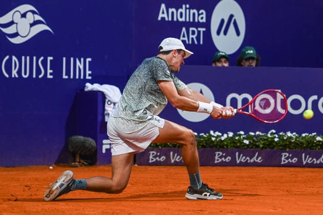 ATP, Tennis Herren Argentina Open 2026 BUENOS AIRES, AR - 11.02.2026: ATP ARGENTINA OPEN 2026 - Buenos Aires, Argentina. February 11, 2026 . Joao Fonseca (BRA) in action during the Round of 16 match at the Argentina Open 2026. (Photo: Lucas Mangi Fotoarena) x2882504x  LucasxMangi