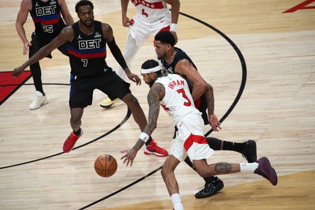 Detroit Pistons v Toronto Raptors TORONTO, CANADA - FEBRUARY 11 : Brandon Ingram (3) of Toronto Raptors in action against Tobias Harris (12) of Detroit Pistons during the NBA, Basketball Herren, USA basketball game between Detroit Pistons and Toronto Raptors at the Scotiabank Arena on February 11, 2026 in Toronto, Ontario, Canada. Mert Alper Dervis Anadolu Ontario Canada. Editorial use only. Please get in touch for any other usage.  Copyright: x2026xAnadoluxMertxAlperxDervisx