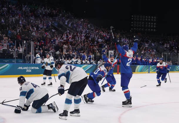 (260212) -- MILAN, Feb. 12, 2026 -- Slovakia s Adam Ruzicka (front R) celebrates a goal with teammates during the Ice hockey, Eishockey men s preliminary round group B match between Finland and Slovakia at the Milan-Cortina 2026 Olympic Winter games, Winterspiele,Spiele, Summer games in Milan, Italy, Feb. 11, 2026. ) (MICO2026)ITALY-MILAN-OLYMPIC WINTER GAMES-ICE HOCKEY-MEN-PRELIMINARY-FIN VS SVK WangxKaiyan 