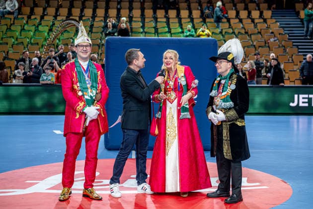 Handball Bundesliga; HSG Wetzlar - Füchse Berlin, 11.02.26 Prinzenpaar 2025 26 aus Wetzlar Handball Bundesliga; HSG Wetzlar - Füchse Berlin: Wetzlar, 11.02.26 Copyright: xBEAUTIFULxSPORTS Roeczeyx
