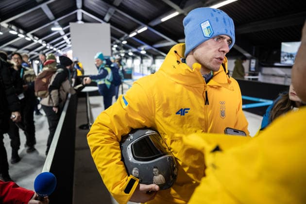 260212 Vladyslav Heraskevych of Ukraine with his helmet in the mixed zone during men™s skeleton round 1 during day 6 of the 2026 Winter Olympics on February 12, 2026 in Cortina. Photo: Jon Olav Nesvold BILDBYRAN COP 217 JE0120 skeleton Olympic Games, Olympische Spiele, Olympia, OS olympics winter olympics os ol olympiska spel vinter-os olympiske leker milano cortina 2026 milan cortina 2026 milano cortina 2026 olympic games milano cortina 2026 winter olympic games milano cortina-os milano cortina-ol vinter-ol 6 bbeng *** 260212 Vladyslav Heraskevych of Ukraine with his helmet in the mixed zone during men™s skeleton round 1 during day 6 of the 2026 Winter Olympics on February 12, 2026 in Cortina Photo Jon Olav Nesvold BILDBYRAN COP 217 JE0120 skeleton olympic games olympics winter olympics os ol olympiska spel vinter os olympiske leker milano cortina 2026 milan cortina 2026 milano cortina 2026 olympic games milano cortina 2026 winter olympic games milano cortina os milano cortina ol vinter ol 6 bbeng  Copyright: JONxOLAVxNESVOLD BB260212JE024