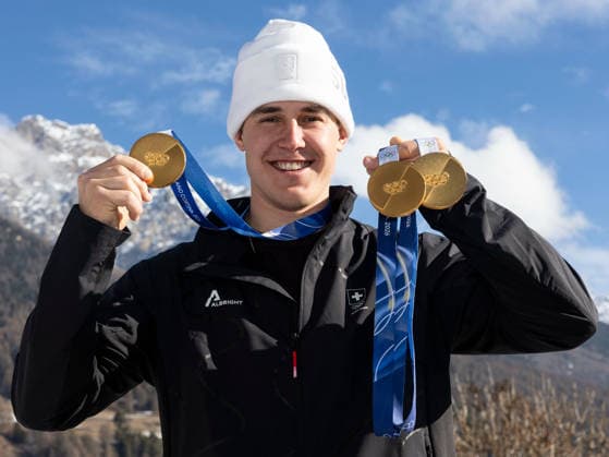 OLYMPICS - Winter Olympic Games, Olympische Spiele, Olympia, OS Milano Cortina 2026 BORMIO,ITALY,12.FEB.26 - OLYMPICS, ALPINE SKIING - Winter Olympic Games Milano Cortina 2026, Franjo von Allmen, medal photo shoot. Image shows Franjo von Allmen (SUI). Keywords: medal.  GEPAxpictures xWolfgangxGrebien
