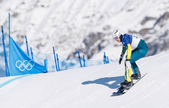 OLYMPICS - Winter Olympic Games, Olympische Spiele, Olympia, OS Milano Cortina 2026 LIVIGNO,ITALY,12.FEB.26 - OLYMPICS, SNOWBOARD - Winter Olympic Games Milano Cortina 2026, Snowboard Cross, men, qualification. Image shows James Johnstone (AUS).  GEPAxpictures xHaraldxSteiner