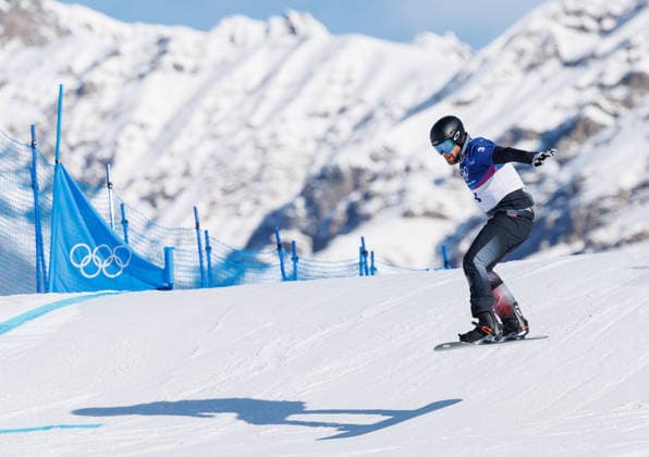 OLYMPICS - Winter Olympic Games, Olympische Spiele, Olympia, OS Milano Cortina 2026 LIVIGNO,ITALY,12.FEB.26 - OLYMPICS, SNOWBOARD - Winter Olympic Games Milano Cortina 2026, Snowboard Cross, men, qualification. Image shows Lukas Pachner (AUT).  GEPAxpictures xHaraldxSteiner