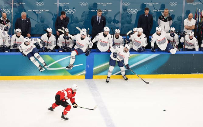 February 12, 2026, Milan, Lombardy, Italy: SACHA TREILLE 77 of France in the Men s Preliminary Round Group A game between Team Switzerland (SUI) and Team France (FRA) at the Milano Cortina 2026 Winter Olympic Games, Olympische Spiele, Olympia, OS Milan Italy - ZUMAc179 20260212_oly_c179_010 Copyright: xMickaelxChavetx