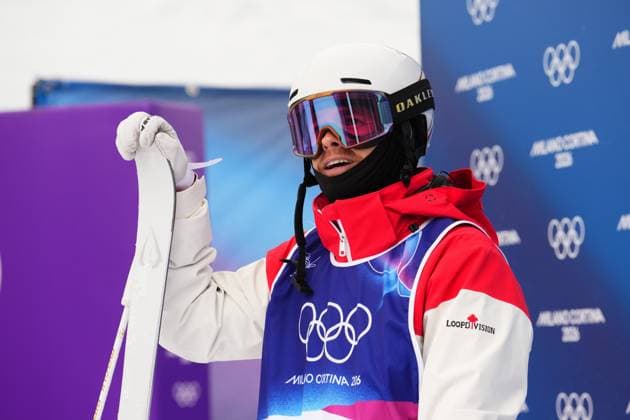 February 12, 2026, Livigno, Italy: Canada s Mikael Kingsbury waits for his score as he competes in the men s moguls F1 final at the Milano Cortina 2026 Winter Olympic Games, Olympische Spiele, Olympia, OS in Livigno, Italy on Thursday, Feb. 12, 2026. Canada News - February 12, 2026  - ZUMAc35_ 20260212_zaf_c35_019 Copyright: xSeanxKilpatrickx