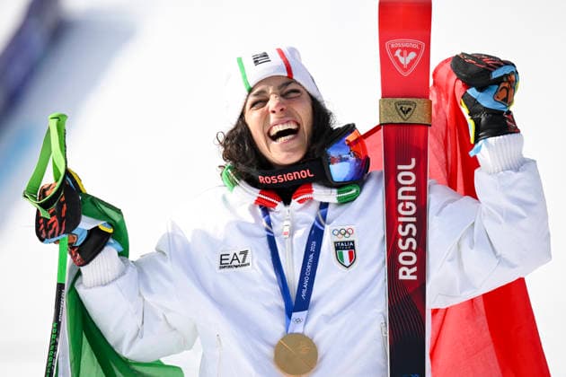 OLYMPICS - Winter Olympic Games, Olympische Spiele, Olympia, OS Milano Cortina 2026 CORTINA D AMPEZZO,ITALY,12.FEB.26 - OLYMPICS, ALPINE SKIING - Winter Olympic Games Milano Cortina 2026, Super G, women, medal ceremony. Image shows the rejoicing of Federica Brignone (ITA). Keywords: medal.  GEPAxpictures xAlexanderxSolc