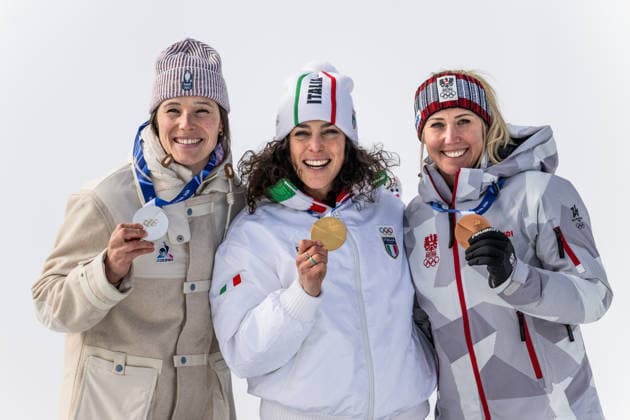 260212 Romane Miradoli of France, Federica Brignone of Italy and Cornelia Huetter of Austria celebrate with their medals after competing in women™s super-G alpine skiing during day 6 of the 2026 Winter Olympics on February 12, 2026 in Cortina. Photo: Jon Olav Nesvold BILDBYRAN COP 217 JE0121 alpint alpine skiing Olympic Games, Olympische Spiele, Olympia, OS olympics winter olympics os ol olympiska spel vinter-os olympiske leker milano cortina 2026 milan cortina 2026 milano cortina 2026 olympic games milano cortina 2026 winter olympic games milano cortina-os milano cortina-ol vinter-ol 6 bbeng dam guld gold *** 260212 Romane Miradoli of France, Federica Brignone of Italy and Cornelia Huetter of Austria celebrate with their medals after competing in women™s super G alpine skiing during day 6 of the 2026 Winter Olympics on February 12, 2026 in Cortina Photo Jon Olav Nesvold BILDBYRAN COP 217 JE0121 alpine alpine skiing olympic games olympics winter olympics os ol olympiska spel vinter os olympiske leker milano cortina 2026 milan cortina 2026 milano cortina 2026 olympic games milano cortina 2026 winter olympic games milano cortina os milano cortina ol vinter ol 6 bbeng dam guld gold  Copyright: JONxOLAVxNESVOLD BB260212JE039