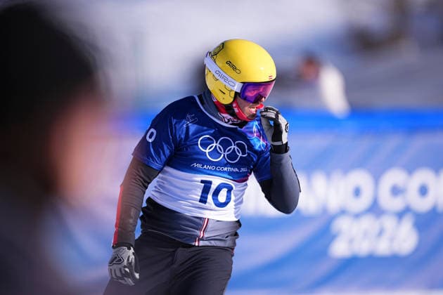 (260212) -- LIVIGNO, Feb. 12, 2026 -- Jakob Dusek of Austria reacts during the snowboard men s cross seeding run at the Milan-Cortina 2026 Olympic Winter games, Winterspiele,Spiele, Summer games in Livigno, Italy, Feb. 12, 2026. ) (MICO2026)ITALY-LIVIGNO-OLYMPIC WINTER GAMES-SNOWBOARD-MEN S CROSS-SEEDING RUN WuxHuiwo 