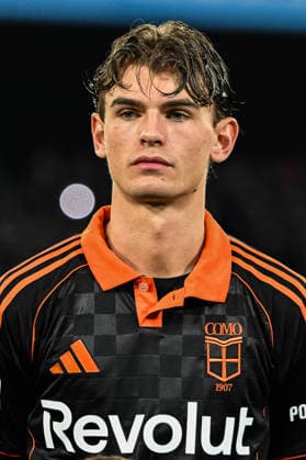 Italy: Coppa Italia Freccia Rossa match between SSC Napoli vs Como 1907 Nico Paz of Como 1907 look on during the Italian Cup Freccia Rossa match between SSC Napoli vs Como 1907. Final score Como wins at penalty 6-7 Napoli Naples Italy Copyright: AgostinoxGemito