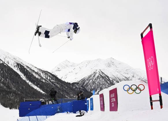 Milan Cortina Olympics: Freestyle skiing Japan s Ikuma Horishima competes en route to winning the men s freestyle skiing moguls bronze at the Milan Cortina Olympics on Feb. 12, 2026, at Livigno Aerials &amp; Moguls Park in Livigno, Italy.  A14AA0005274518P
