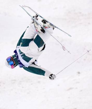 Milan Cortina Olympics: Freestyle skiing Cooper Woods of Australia competes en route to winning the men s freestyle skiing moguls gold at the Milan Cortina Olympics on Feb. 12, 2026, at Livigno Aerials &amp; Moguls Park in Livigno, Italy.  A14AA0005274521P