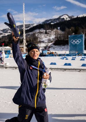 260212 Gold medalist Frida Karlsson of Sweden celebrates after the women s 10km free technique individual start cross-country skiing race during day 6 of the 2026 Winter Olympics on February 12, 2026 in Val di Fiemme. Photo: Maxim Thore BILDBYRAN kod MT MT0975 skidor cross-country skiing langrenn Olympic Games, Olympische Spiele, Olympia, OS olympics winter olympics os ol olympiska spel vinter-os olympiske leker milano cortina 2026 milan cortina 2026 milano cortina 2026 olympic games milano cortina 2026 winter olympic games milano cortina-os milano cortina-ol vinter-ol 6 bbeng individuell start 10 km Sweden sverige jubel Gold guld medal medalj *** 260212 Gold medalist Frida Karlsson of Sweden celebrates after the women s 10km free technique individual start cross country skiing race during day 6 of the 2026 Winter Olympics on February 12, 2026 in Val di Fiemme Photo Maxim Thore BILDBYRAN kod MT MT0975 skidor cross country skiing langrenn olympic games olympics winter olympics os ol olympiska spel vinter os olympiske leker milano cortina 2026 milan cortina 2026 milano cortina 2026 olympic games milano cortina 2026 winter olympic games milano cortina os milano cortina ol vinter ol 6 bbeng individuell start 10 km Sweden sverige jubel Gold guld medal medalj  Copyright: MAXIMxTHORE BB260212MT132
