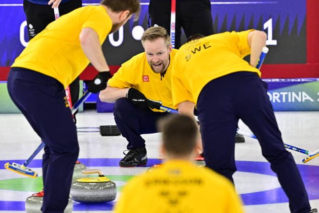 CORTINA, ITALIEN 20260212 Niklas Edin i Sveriges lag Edin möter Storbritannien i den andra gruppspelsmatchen i OS-curlingen i Cortina. *** Bilden ingar i SPORTPAKET. För övriga BETALBILD ** CORTINA ITALIEN x10030x *** CORTINA, ITALY 20260212 Niklas Edin in the Swedish team Edin meets Great Britain in the second group stage match of the Olympic curling in Cortina Picture in SPORTPAKET For others PAYPICTURE CORTINA ITALY x10030x  Copyright: xJonasxEkströmer TTx OS 2026 CURLING HERRAR