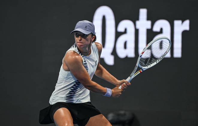 Qatar TotalEnergies Open 2026 - Day Five DOHA, QATAR FEBRUARY 12: Iga Swiatek of Poland competes against Maria Sakkari of Greece in the quarterfinals on Day Five of the Qatar TotalEnergies Open, part of the Hologic WTA, Tennis Damen Tour, at the Khalifa International Tennis and Squash Complex on February 12, 2026 in Doha, Qatar. Doha Qatar  Copyright: xArturxWidakx originalFilename:widak-qatartot260212_nptcQ.jpg