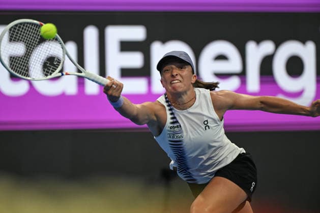 Qatar TotalEnergies Open 2026 - Day Five DOHA, QATAR FEBRUARY 12: Iga Swiatek of Poland competes against Maria Sakkari of Greece in the quarterfinals on Day Five of the Qatar TotalEnergies Open, part of the Hologic WTA, Tennis Damen Tour, at the Khalifa International Tennis and Squash Complex on February 12, 2026 in Doha, Qatar. Doha Qatar  Copyright: xArturxWidakx originalFilename:widak-qatartot260212_nptOR.jpg