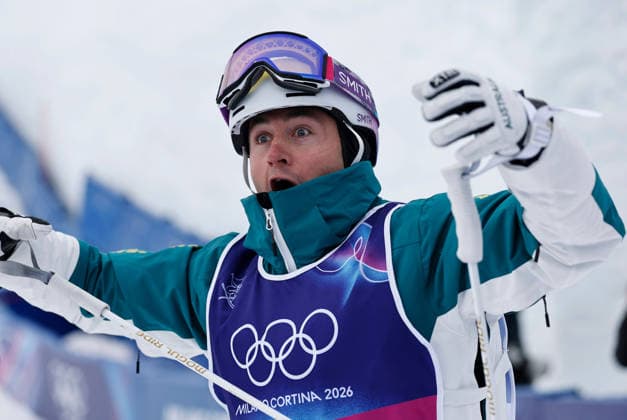 (260212) -- LIVIGNO, Feb. 12, 2026 -- Cooper Woods of Australia reacts after the freestyle skiing men s moguls final at the Milan-Cortina 2026 Olympic Winter games, Winterspiele,Spiele, Summer games in Livigno, Italy, Feb. 12, 2026. ) (MICO2026)ITALY-LIVIGNO-OLYMPIC WINTER GAMES-FREESTYLE SKIING MEN S MOGULS-FINAL WangxPeng 