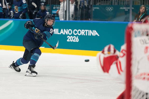 Winter Olympics - Women Ice hockey, Eishockey - Finland v Canada Julia Liikala 91 of Team Finland during the women s preliminary round Group A Ice Hockey match between Finland and Canada at the Milano Rho Ice Hockey Arena during the Milano Cortina 2026 Winter Olympic Games, Olympische Spiele, Olympia, OS in Milan, on February 12, 2026. Photo by Alexis Jumeau ABACAPRESS.COM Milan Italy  Copyright: xJumeauxAlexis ABACAx