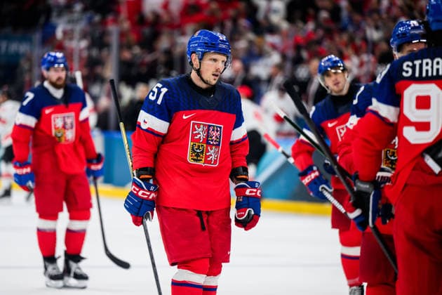 260212 Radim Simek of Czech Replublic looks dejected after the men s Ice hockey, Eishockey game between Czech Republic and Canada during day 6 of the 2026 Winter Olympics on February 12, 2026 in Milan. Photo: Carl Sandin BILDBYRAN kod CS CS0874 ishockey ice hockey Olympic Games, Olympische Spiele, Olympia, OS olympics winter olympics os ol olympiska spel vinter-os olympiske leker milano cortina 2026 milan cortina 2026 milano cortina 2026 olympic games milano cortina 2026 winter olympic games milano cortina-os milano cortina-ol vinter-ol 6 bbeng tjeckien czech republic kanada canada depp *** 260212 Radim Simek of Czech Replublic looks dejected after the men s ice hockey game between Czech Republic and Canada during day 6 of the 2026 Winter Olympics on February 12, 2026 in Milan Photo Carl Sandin BILDBYRAN code CS CS0874 ice hockey ice hockey olympic games olympics winter olympics os ol olympic games winter os olympic games milano cortina 2026 milan cortina 2026 milano cortina 2026 olympic games milano cortina 2026 winter olympic games milano cortina os milano cortina ol winter ol 6 bbeng czech republic czech republic canada canada depp  Copyright: CARLxSANDIN BB260212CS163