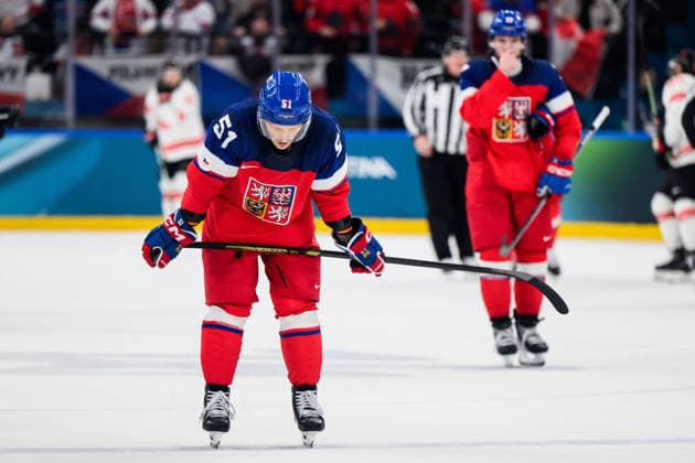 260212 Radim Simek of Czech Replublic looks dejected after the men s Ice hockey, Eishockey game between Czech Republic and Canada during day 6 of the 2026 Winter Olympics on February 12, 2026 in Milan. Photo: Carl Sandin BILDBYRAN kod CS CS0874 ishockey ice hockey Olympic Games, Olympische Spiele, Olympia, OS olympics winter olympics os ol olympiska spel vinter-os olympiske leker milano cortina 2026 milan cortina 2026 milano cortina 2026 olympic games milano cortina 2026 winter olympic games milano cortina-os milano cortina-ol vinter-ol 6 bbeng tjeckien czech republic kanada canada depp *** 260212 Radim Simek of Czech Replublic looks dejected after the men s ice hockey game between Czech Republic and Canada during day 6 of the 2026 Winter Olympics on February 12, 2026 in Milan Photo Carl Sandin BILDBYRAN code CS CS0874 ice hockey ice hockey olympic games olympics winter olympics os ol olympic games winter os olympic games milano cortina 2026 milan cortina 2026 milano cortina 2026 olympic games milano cortina 2026 winter olympic games milano cortina os milano cortina ol winter ol 6 bbeng czech republic czech republic canada canada depp  Copyright: CARLxSANDIN BB260212CS164